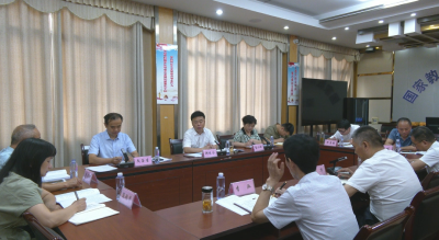 视频︱县政协到教育局开展民主评议活动