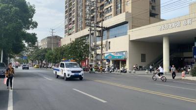 视频｜齐昌大道沿线商户积极参与“星级文明诚信经营户”创建