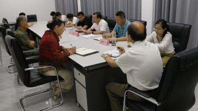 视频｜陈青在县综治中心接访