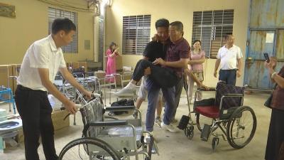 视频｜县残联：真情关爱残疾人 发放辅具暖人心