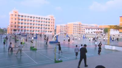 视频｜国庆海采：师生祝福祖国