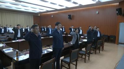 视频｜陈丹参加县政府办11月份“支部主题党日”活动