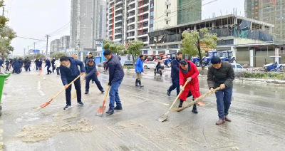 视频｜冰冻雨雪满蕲春 众志成城暖人心