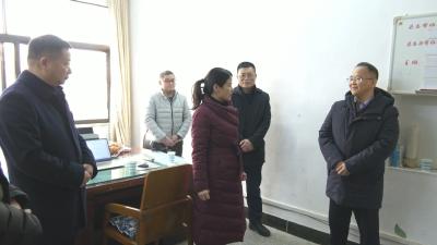 视频｜陈丹看望慰问春节值班值守工作人员