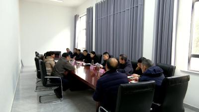 视频｜陈丹在县综治中心接访