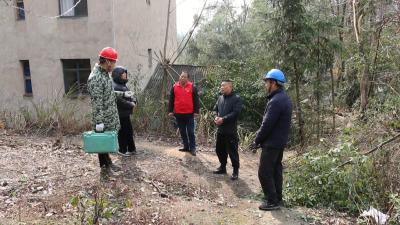 视频｜楚天视讯蕲春分公司：克服山区环境 全力抢修受损线路