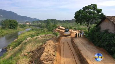 视频｜蕲春加速推进乡镇道路改造
