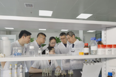 弘扬三大精神 奋力建成支点︱武汉成为医药新技首发地，一批世界级创新成果陆续诞生