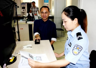 孝昌迎来首个申领港澳台居民居住证的台湾居民！