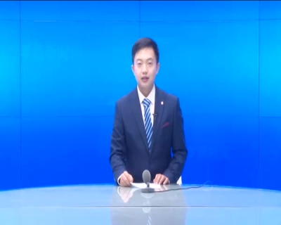 --航天三江险峰公司到小河镇开展精准扶贫“送文化下基层”活动
