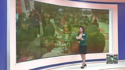 －－市文联“送春联下乡”受群众欢迎