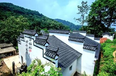 土坯房变身大楼房，孝昌小山村告别贫穷