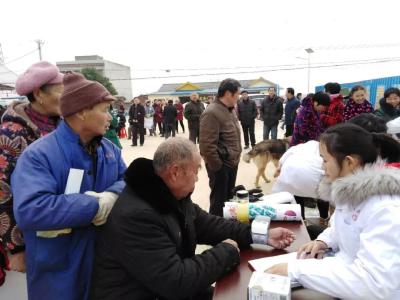 孝昌百余场“三下乡”活动送“暖心礼包”，获得群众齐点赞！