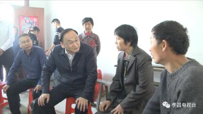 汪耀峰，我们不会忘记你！社会各界看望烈士家属！