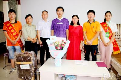 全程见证：孝昌首批2封清华录取通知书送达！