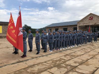 县委党校组织开展庆“七一”活动