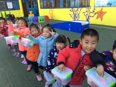关爱留守儿童 颐德府在行动