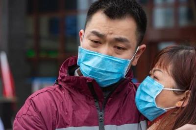 援鄂28天|来自妻子的家书：我和孩子等你凯旋归来！