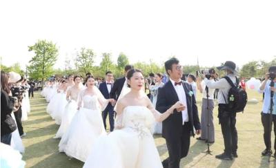 孝昌丨疫情欠你们的婚礼，孝昌还给你！
