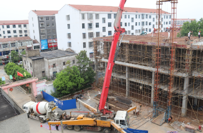 陡山乡综合文体服务中心完成主体结构建设