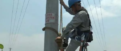 不惧”烤“验！白沙镇党员供电抢修队冒酷暑抢修损毁线路