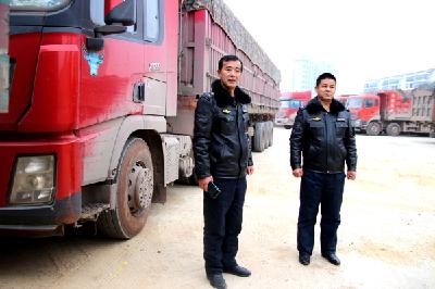 孝昌开展严厉打击货车严重超载违法行为