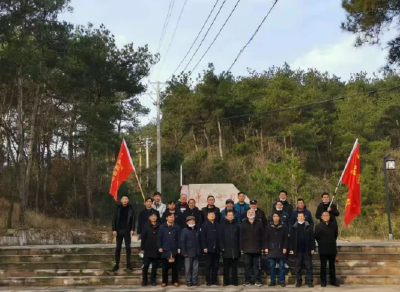 红色教育炼党性，共驻共建促提升～