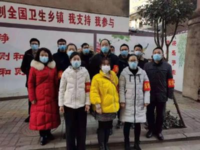 孝昌县检察院下沉社区助力疫情防控