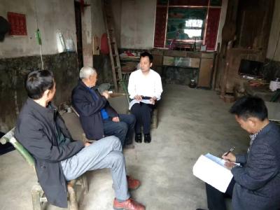 全市优秀共产党员黄磊：脚粘泥土，心贴百姓！