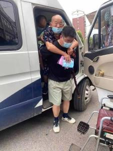 孝昌县检察院：党员干部下沉一线 加速推进疫苗接种