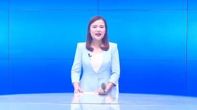 --我县举办水稻机械收割暨秸秆打捆示范推广现场会