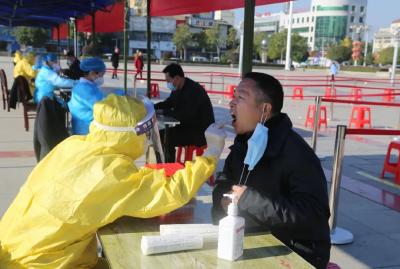 防疫不松懈！核酸检测为孝昌“两会”护航！