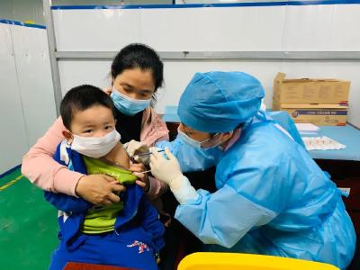 一起苗苗苗苗！孝昌萌娃接种疫苗进行时！