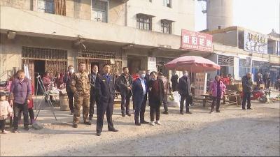 花园镇：依法拆除违章建筑 助力“五城同创”