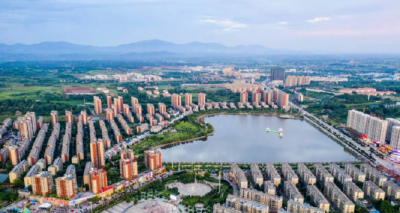 踔厉奋发、笃行不怠，让我们一起向未来，进发！