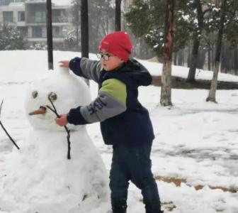 孝昌 “雪人” 大赏！花式堆雪人设计哪家强？