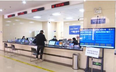 春风吹拂宝山村 “打包服务”送上门