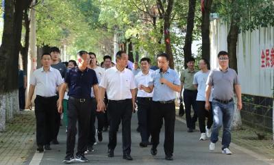 宁波海越电器制造有限公司到孝昌参观考察