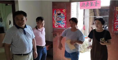 慰问送鼓励，携手解难题