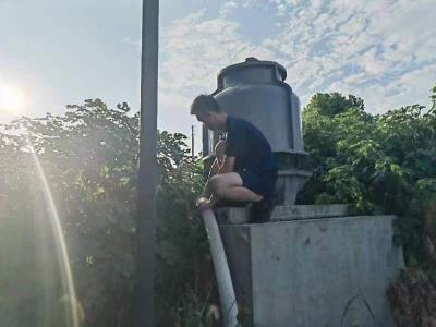 孝昌消防紧急送水滋润民心