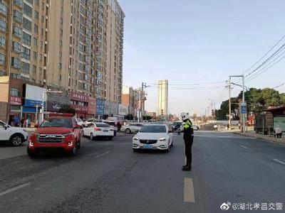 您守岁，我守护！孝昌交警新春佳节不打烊