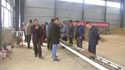 孝昌：机械育秧现场观摩会 助推春耕生产新热潮