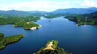 《湖北日报》报道：孝昌再造河湖生态美景