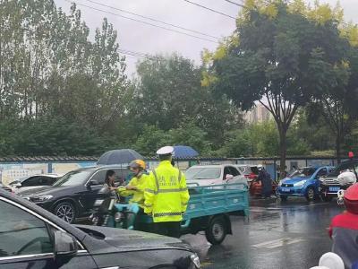 风雨为令 孝昌公安全警动员保民安