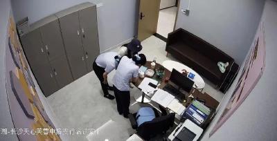 惊心！用一张业务凭证，从“男朋友”手中救下听障女子...