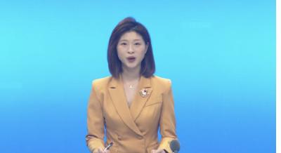 县政府领导班子成员党纪学习教育读书班举行集中研讨