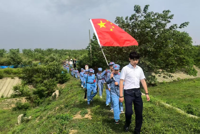 热血青春传薪火  长征精神耀光芒