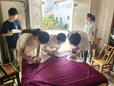 孝昌季店：“小小监督员”助力乡村焕新颜