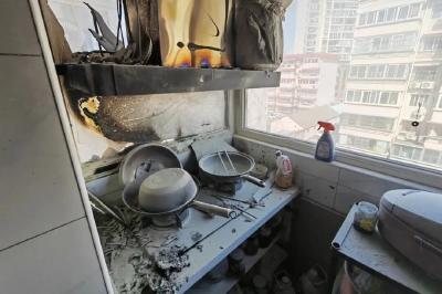 浙江一男子忘关火，出门27天回家后才发现！ 