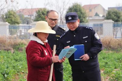 夏亮：践行“枫桥经验” 心系百姓冷暖